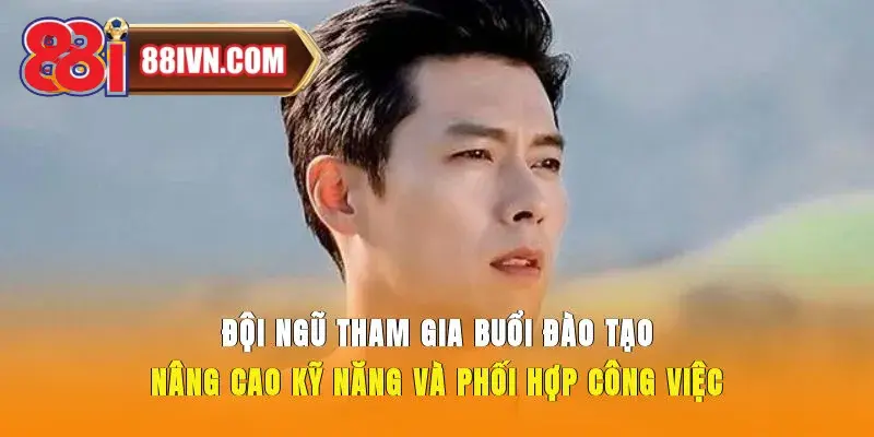 Đội ngũ tham gia buổi đào tạo nâng cao kỹ năng và phối hợp công việc